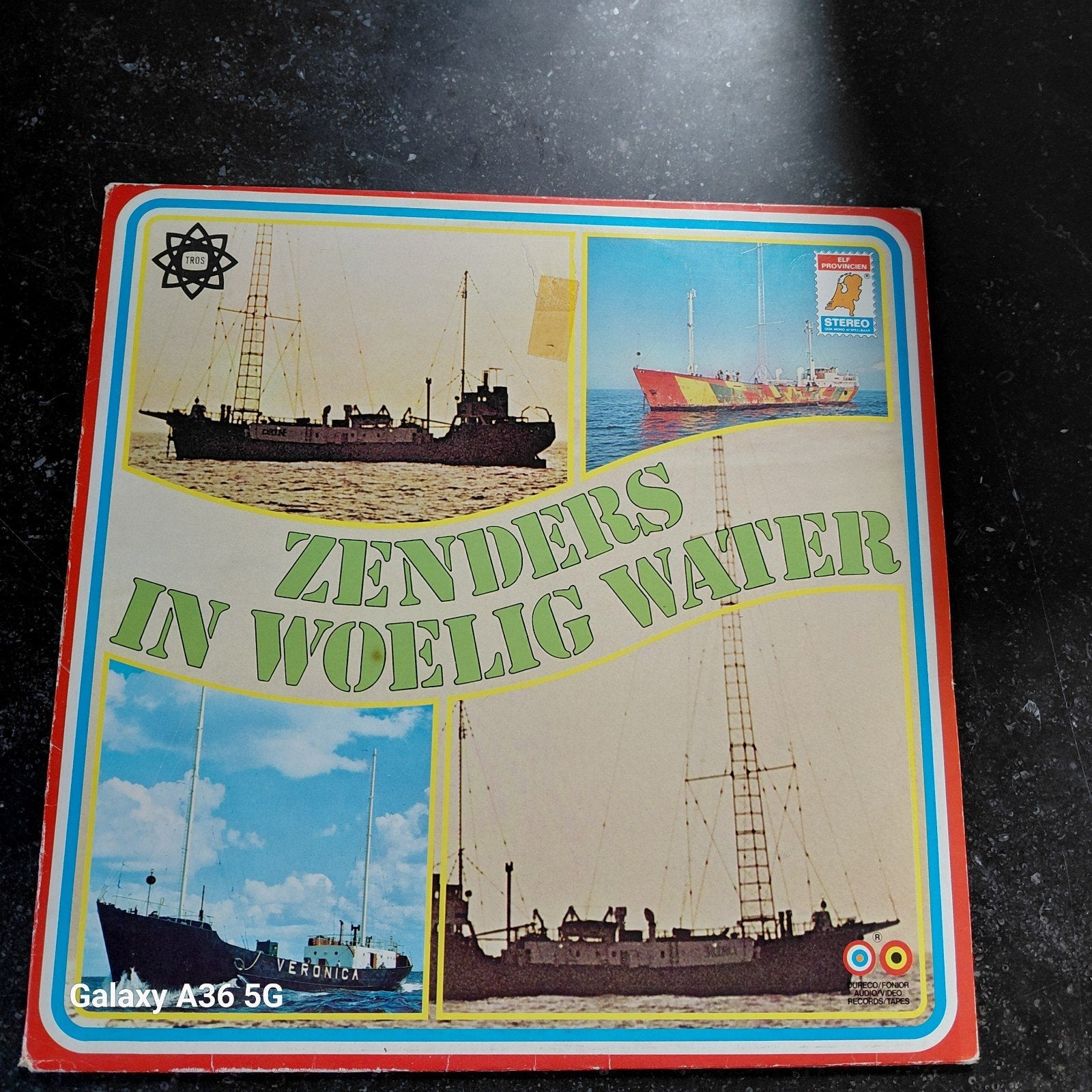 Zenders in Woelig Water - Documentaire LP Piratenzenders, Gebruikt, Ophalen of Verzenden, 12 inch, Overige genres