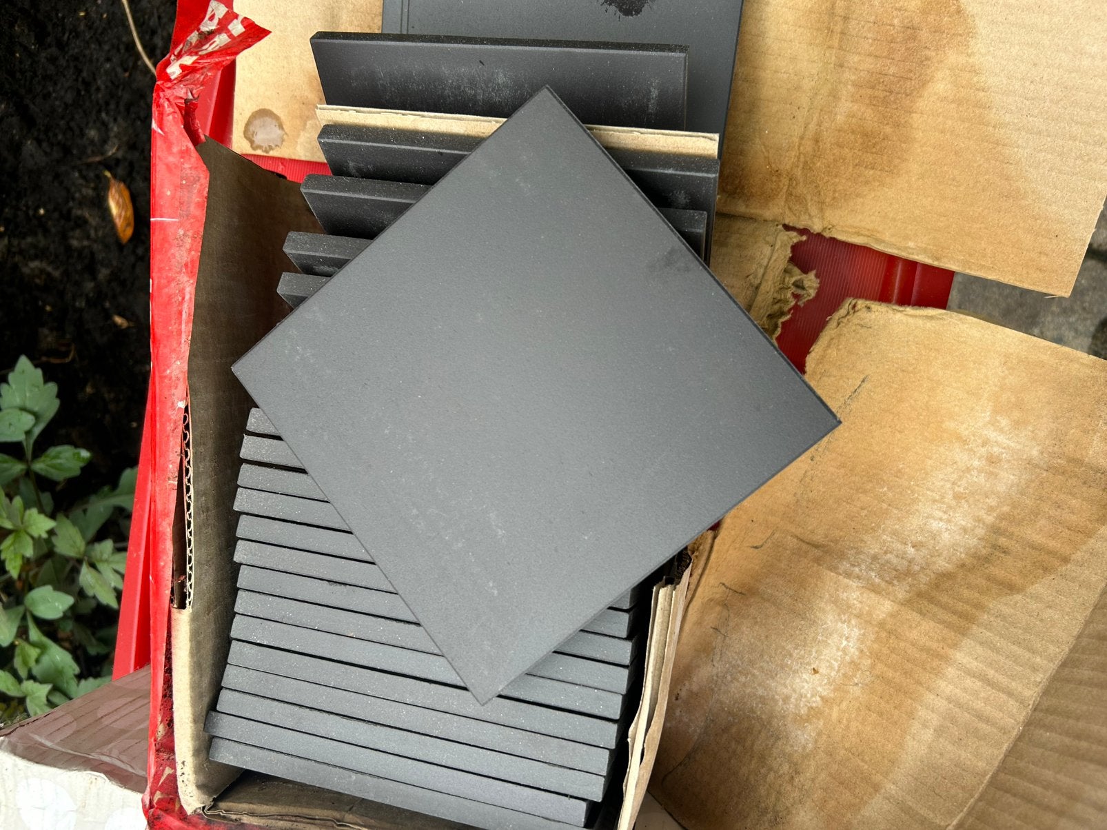 Winckelmans tegels antraciet, Ophalen, Keramiek, Zo goed als nieuw, Minder dan 5 m²