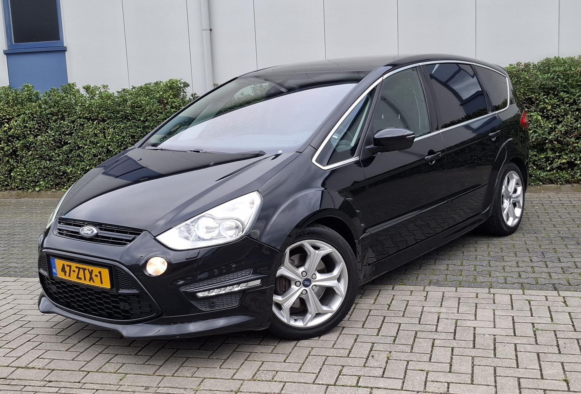 FORD S-Max 2.0 16V 240PK Automaat S Edition, Auto's, Automaat, Gebruikt, 4 cilinders, Zwart