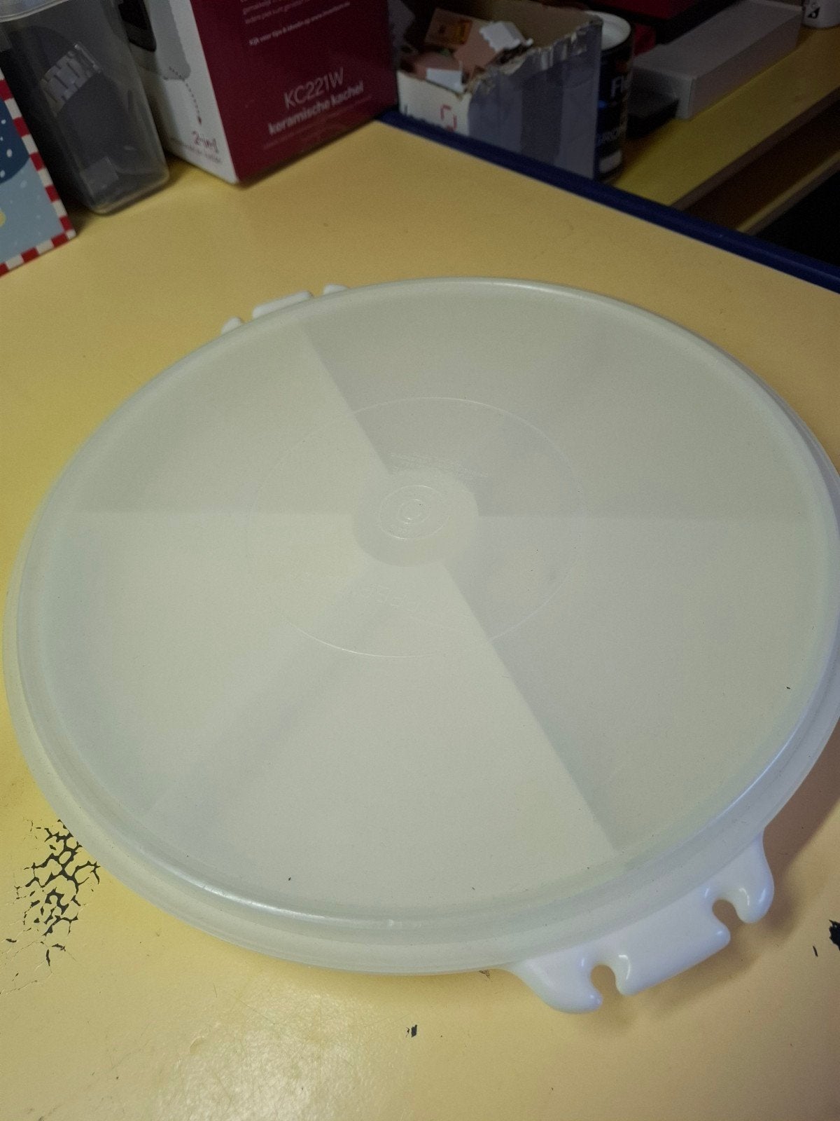 Tupperware Serveerschaal met 5 vakken en deksel, Gebruikt, Schaal, Wit, Met compartimenten