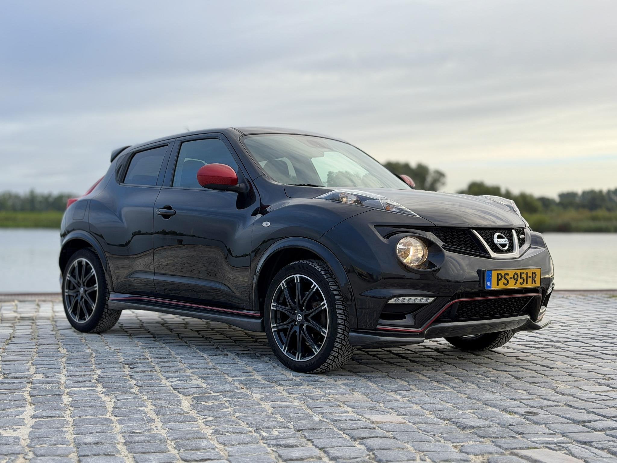 Nissan Juke 1.6 Turbo NISMO 200 PK|Carplay,Camera,Stoel vw., Auto's, Voorwielaandrijving, 1618 cc, Gebruikt, 1225 kg