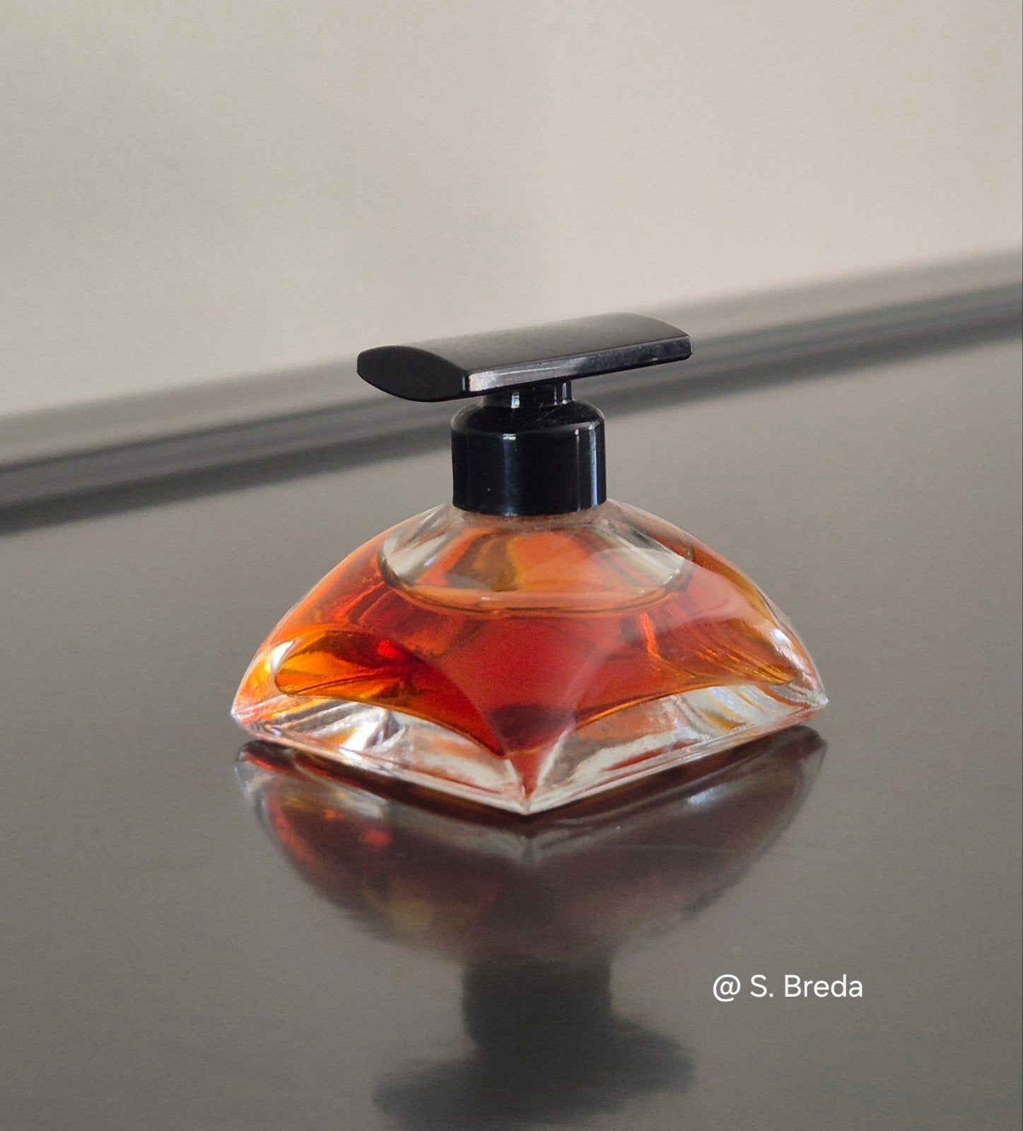 Estee Lauder - Spellbound - Eau de Parfum miniatuur 3,5 ml, Ophalen of Verzenden, Zo goed als nieuw, Miniatuur, Gevuld