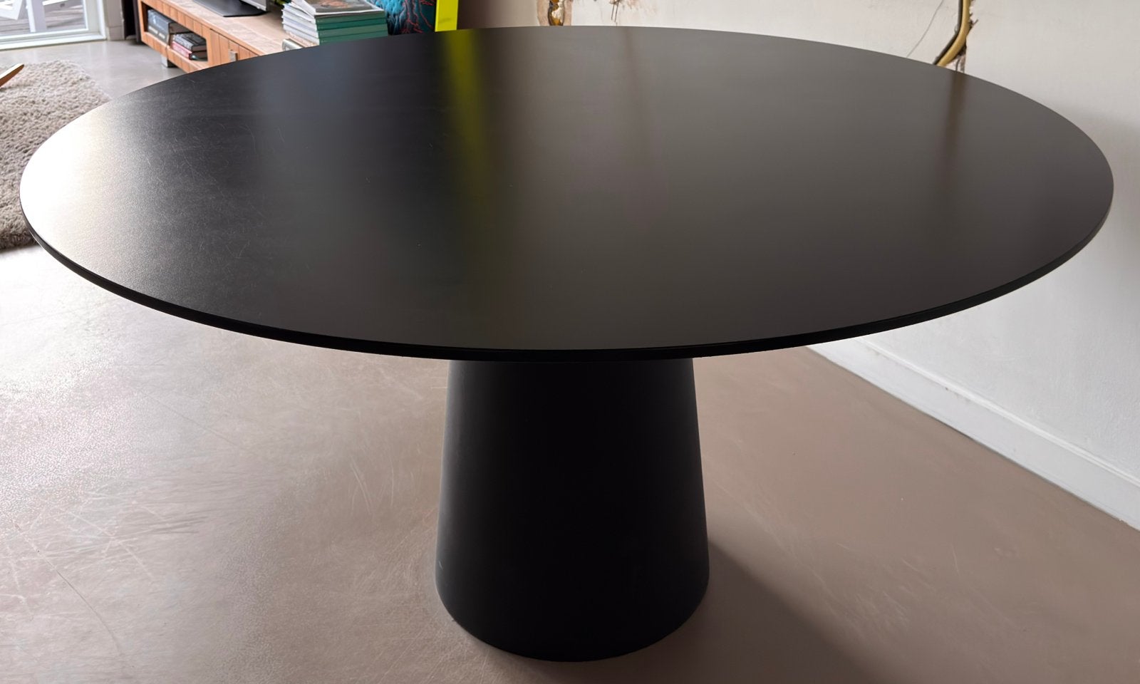 Eettafel - Moooi container table by Marcel Wanders ø140cm, Ophalen, Overige materialen, Gebruikt, Design