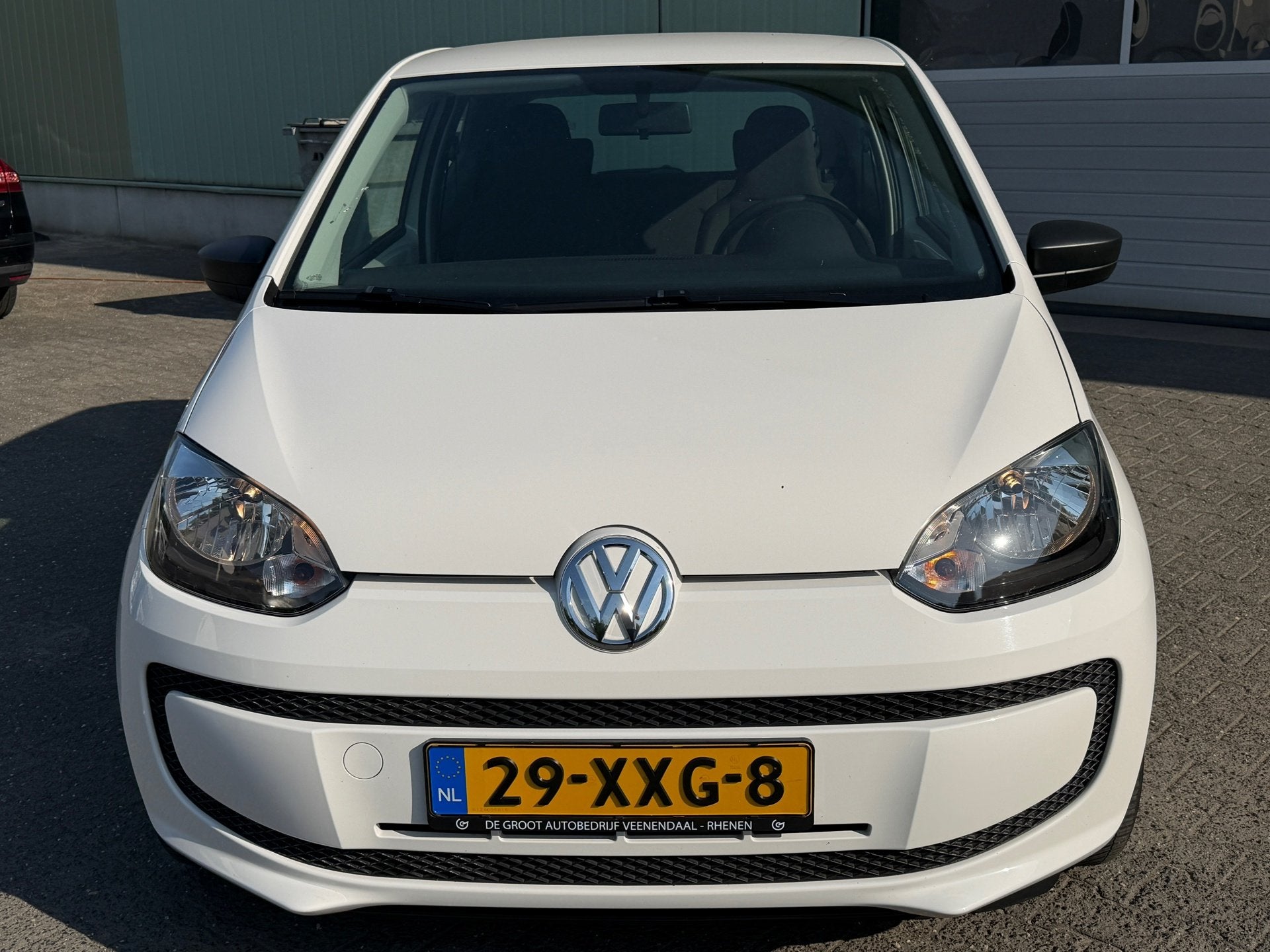 Foto 3 van Volkswagen Up! 1.0 take up! BlueMotion Airco Lage km stand