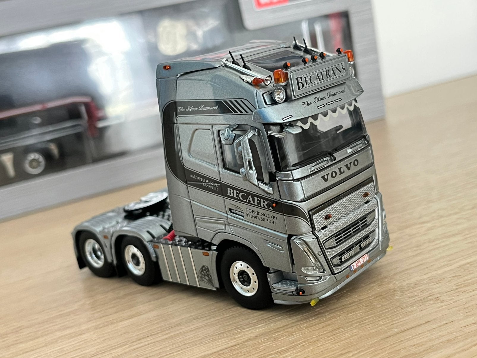 WSI Volvo FH Becatrans Becaert, Ophalen of Verzenden, Zo goed als nieuw, Bus of Vrachtwagen, Wsi