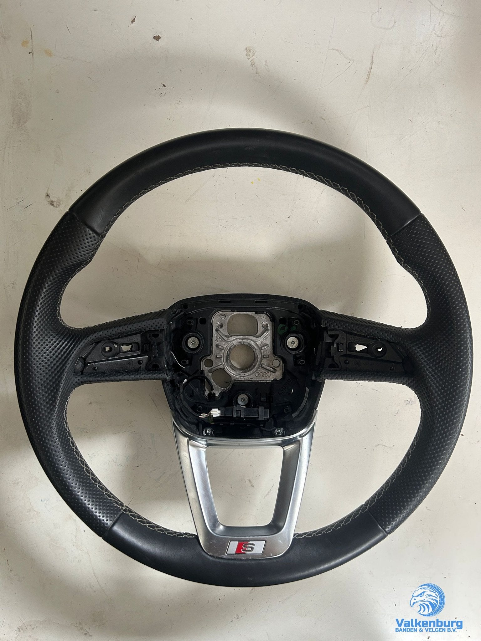 Originele Audi A4 S4 Q4 Q5 Q7 Q8 S line leder geperforeerd s, Auto-onderdelen, Interieur en Bekleding, Gebruikt, -, -, Ophalen of Verzenden