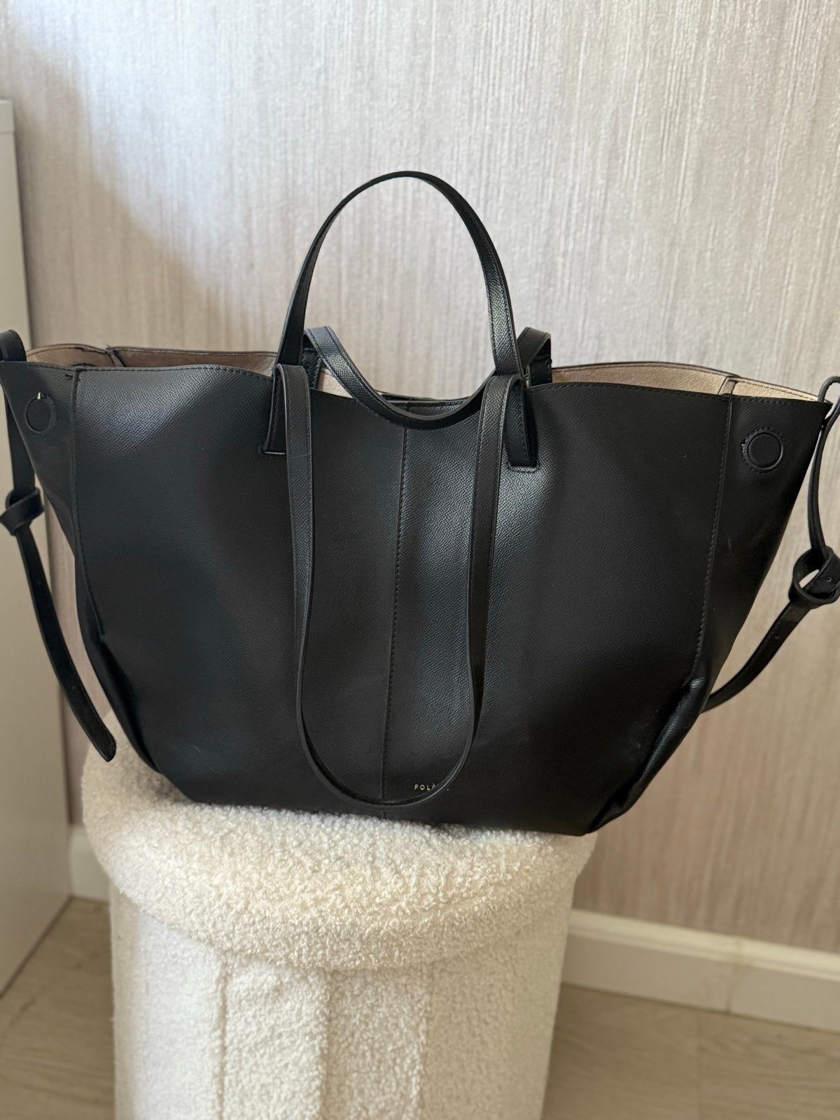 Polène Cyme tas zwart - Zo goed als nieuw, Sieraden, Tassen en Uiterlijk, Ophalen of Verzenden, Zo goed als nieuw, Zwart, Shopper