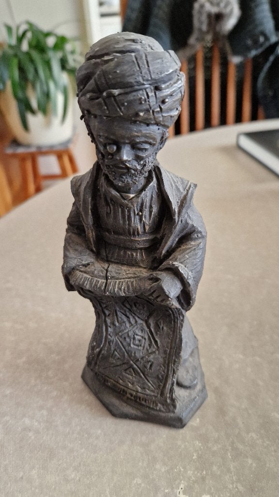 oud beeld de tapijtenmaker, Ophalen of Verzenden, Gebruikt, Mens