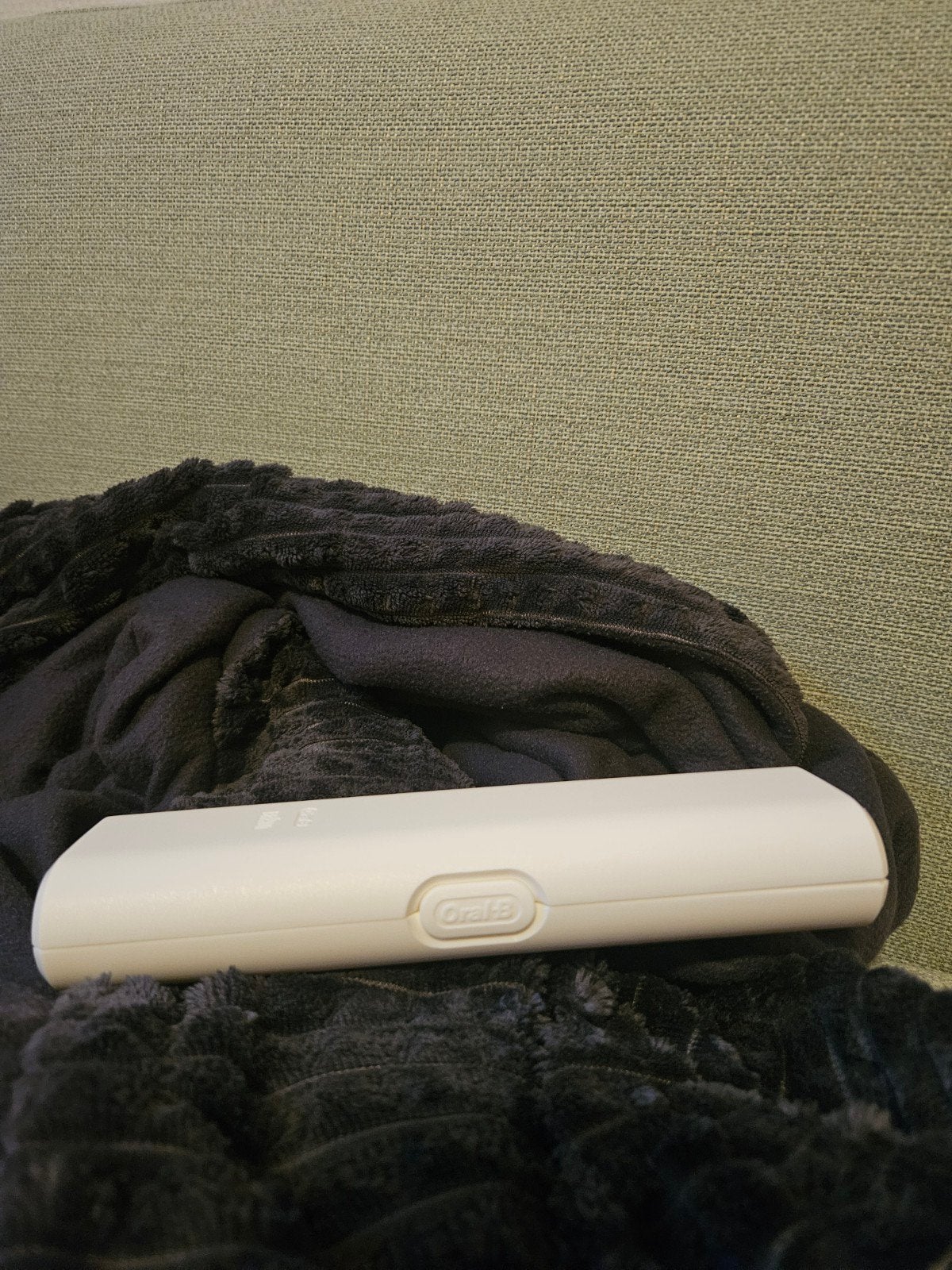 Oral-B oplader en reisetui voor elektrische tandenborstel, Ophalen of Verzenden, Zo goed als nieuw, Mondverzorging