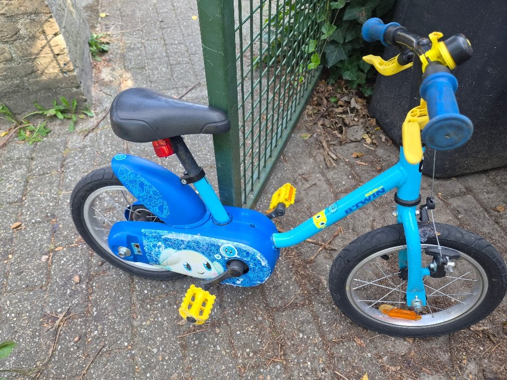 14 inch kinderfiets, Fietsen en Brommers, Ophalen, Zijwieltjes, Gebruikt, Velgrem