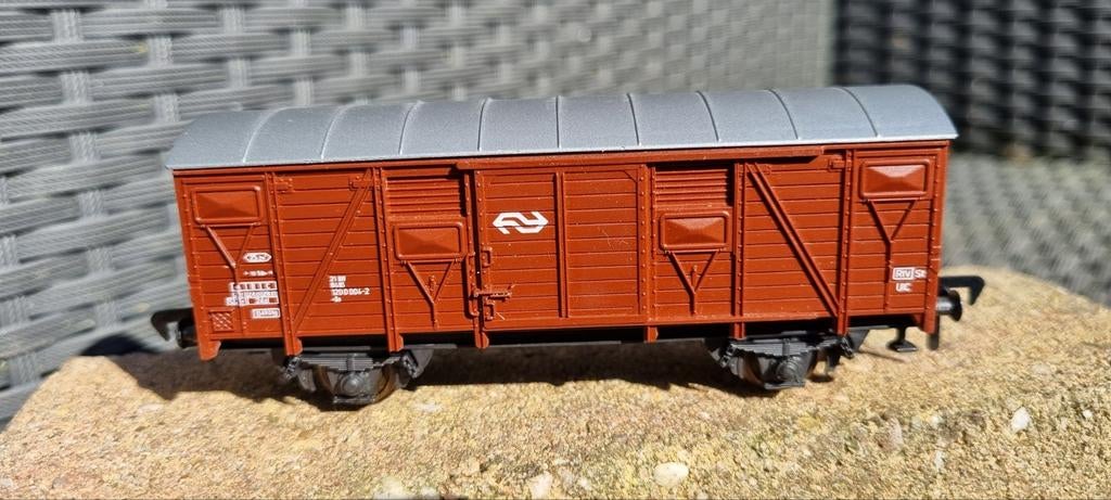 Roco gesloten NS goederenwagon, Gelijkstroom, Wagon, Ophalen of Verzenden, NS