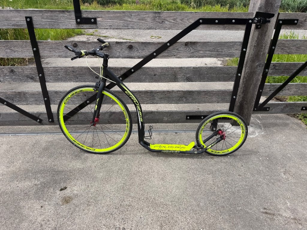 Crussis step, Fietsen en Brommers, Steps, Ophalen, Gebruikt, Kickbike