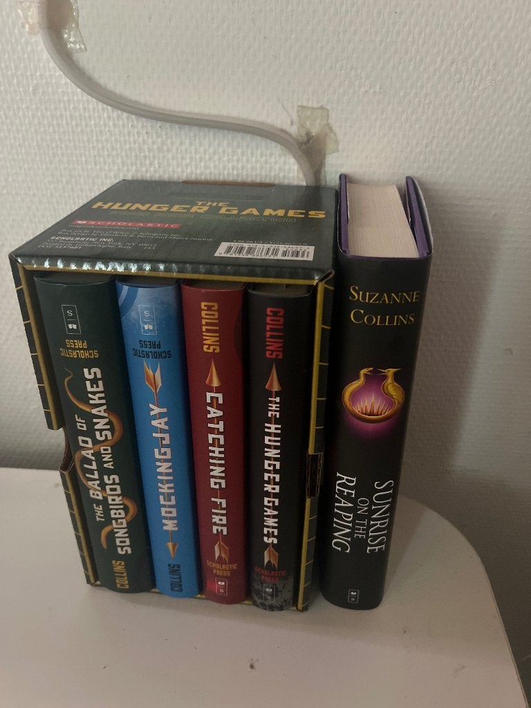 Hunger games boeken engels, Boeken, Ophalen, Nieuw, Nederland
