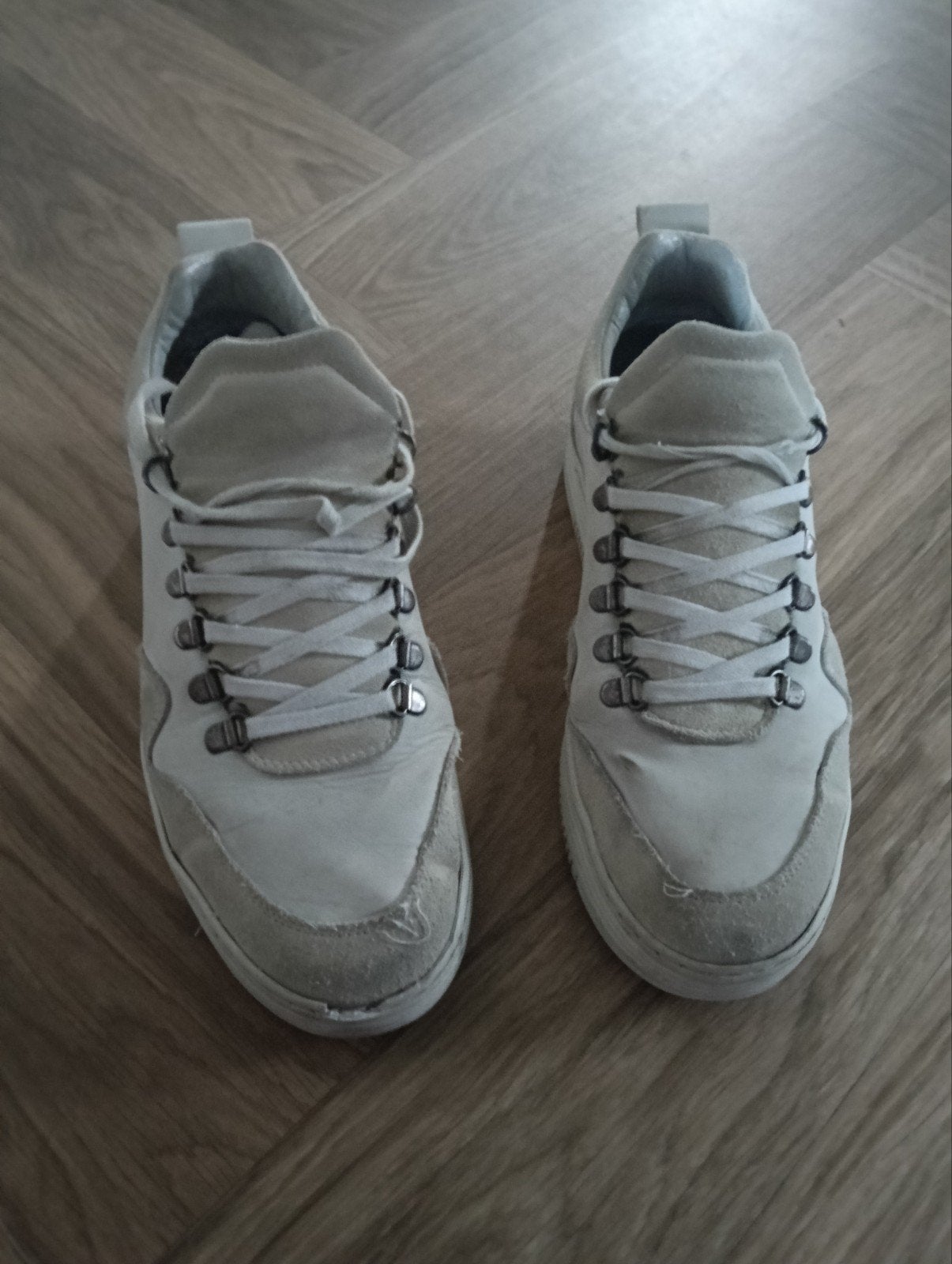 Witte sneakers, maat 42, gedragen maar in prima staat, Wit, Ophalen of Verzenden, Sneakers of Gympen, Gedragen