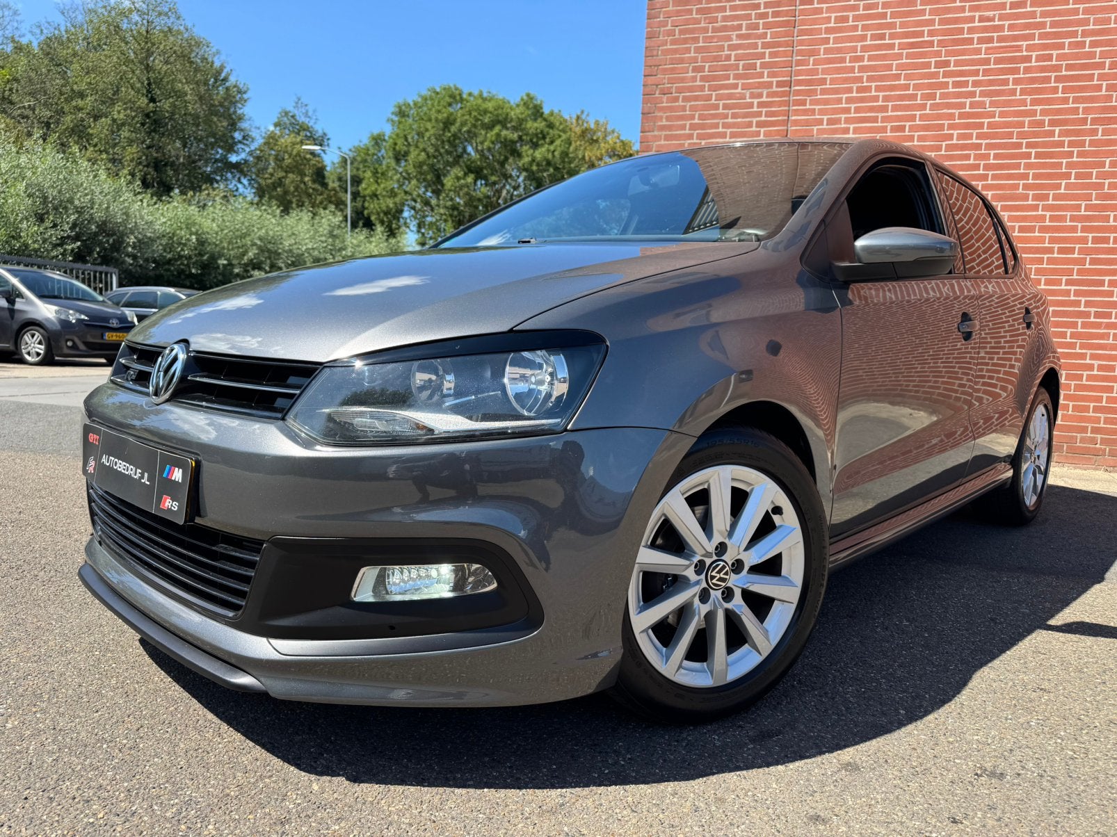 Vw Polo 1.2 TSI R-LINE/ 5 deurs/ Clima/ Navi/ Camera/ 105 PK, Voorwielaandrijving, Stof, 40 €/maand, Euro 6
