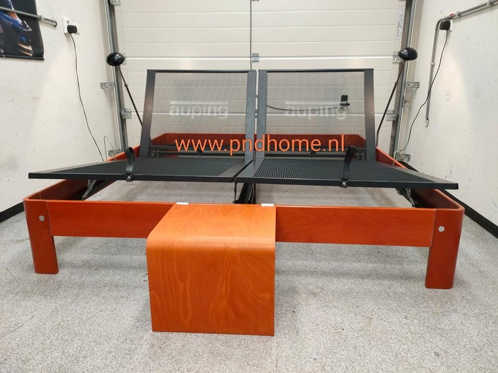Auping Auronde bed 180 x 200 met verstelbare bodems, Verstelbaar, Bruin, Tweepersoons, Ophalen of Verzenden
