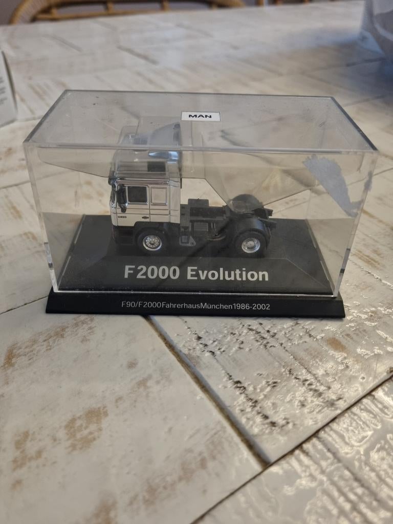 MAN F2000 Evolution model vrachtwagen (schaalmodel), Overige merken, 1:50 of kleiner, Ophalen of Verzenden, Zo goed als nieuw
