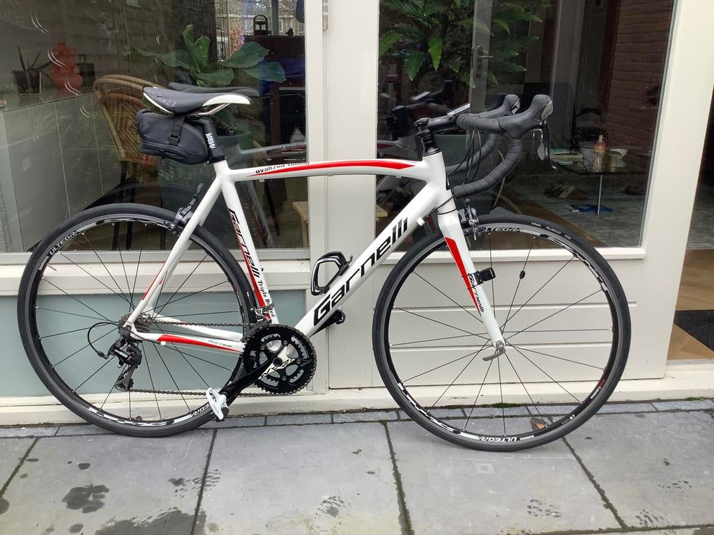 Garnelli racefiets framemaat 57cm, Fietsen en Brommers, Fietsen | Racefietsen, Aluminium, Zo goed als nieuw, 15 tot 20 versnellingen