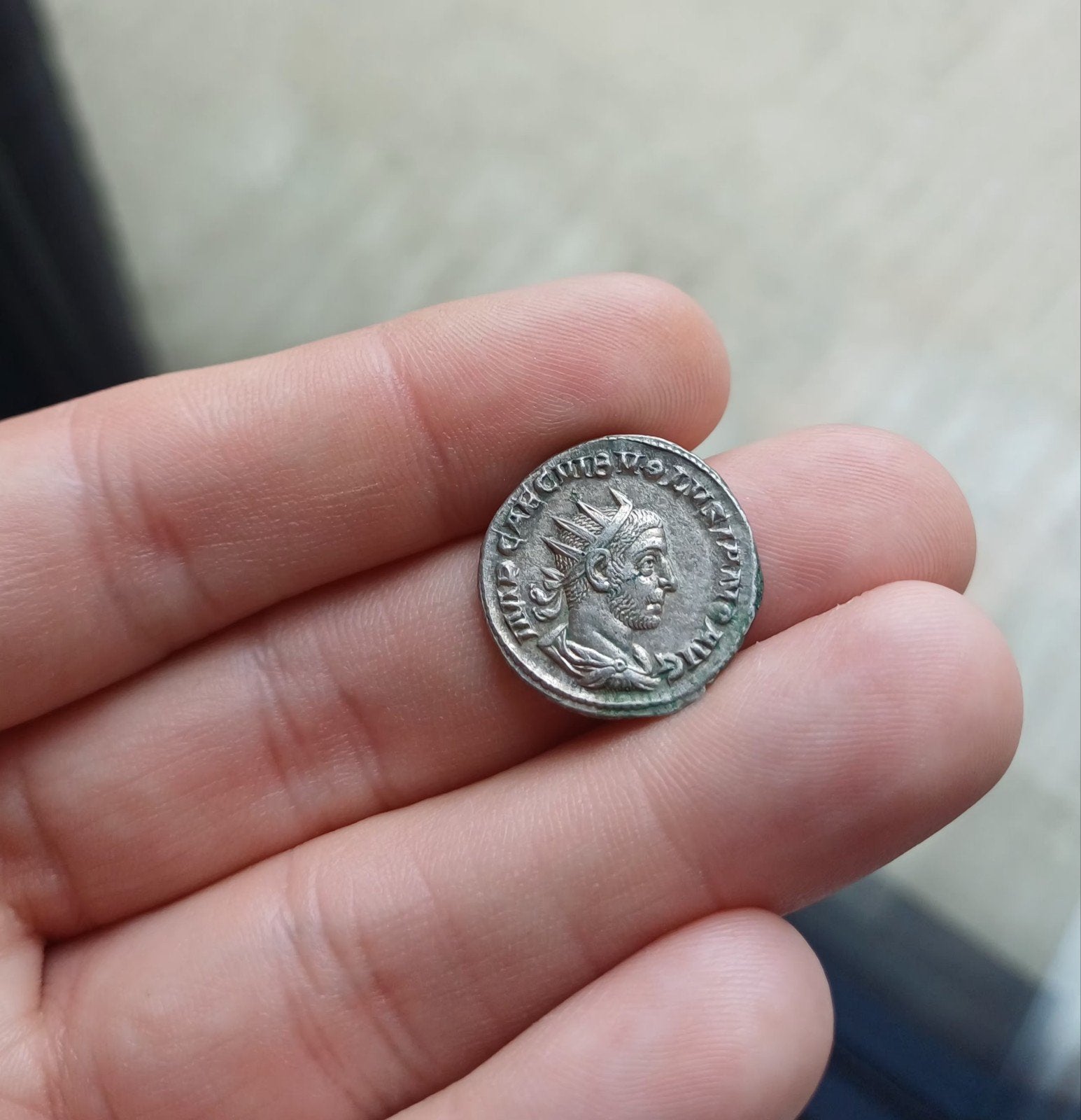 Prachtige Volusianus Antoninianus. Inc houder, Ophalen of Verzenden, Overige landen