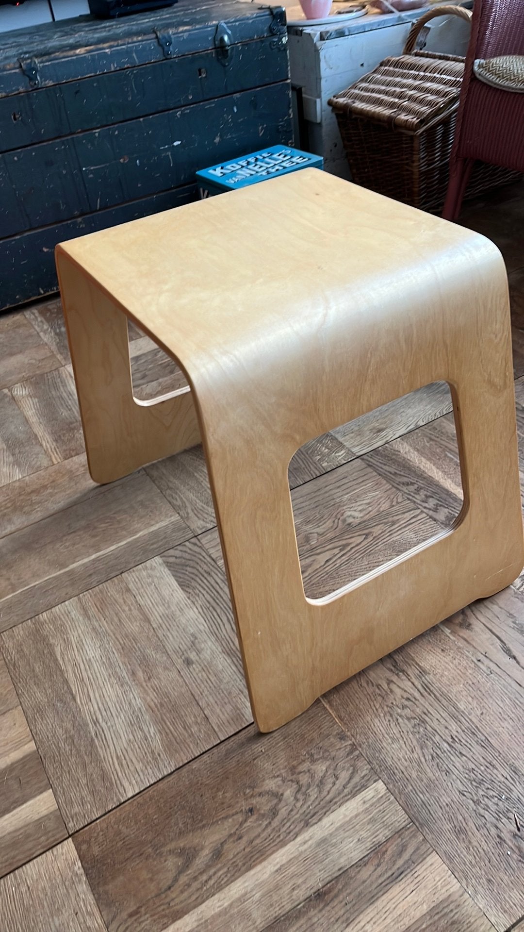 Ikea Benjamin Vintage Kruk, Ophalen, Zo goed als nieuw, Rechthoekig, Minder dan 55 cm