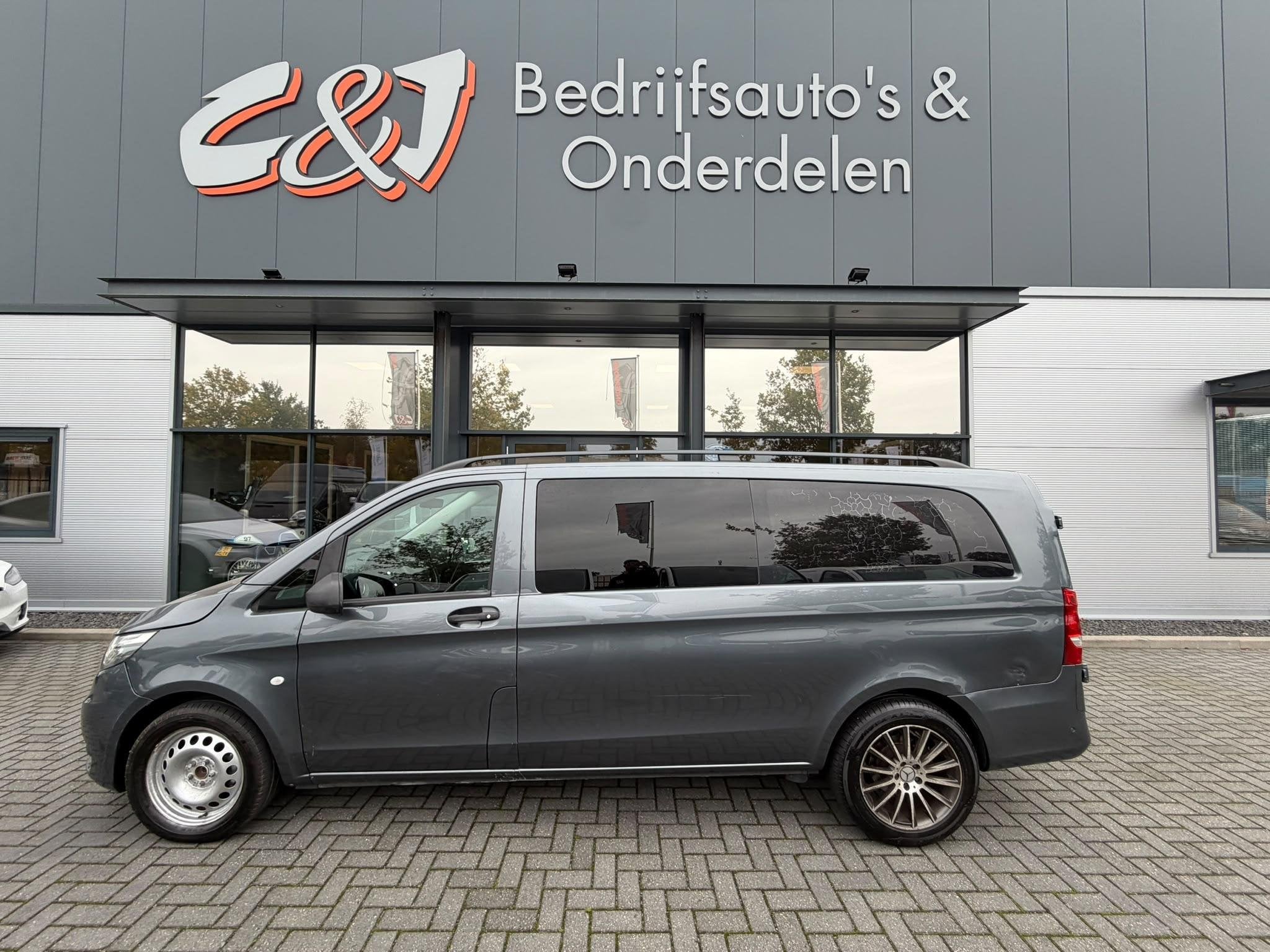 Mercedes-Benz Vito 116 CDI Extra Lang DC Comfort export/scha, Automaat, Gebruikt, Euro 6, 4 cilinders
