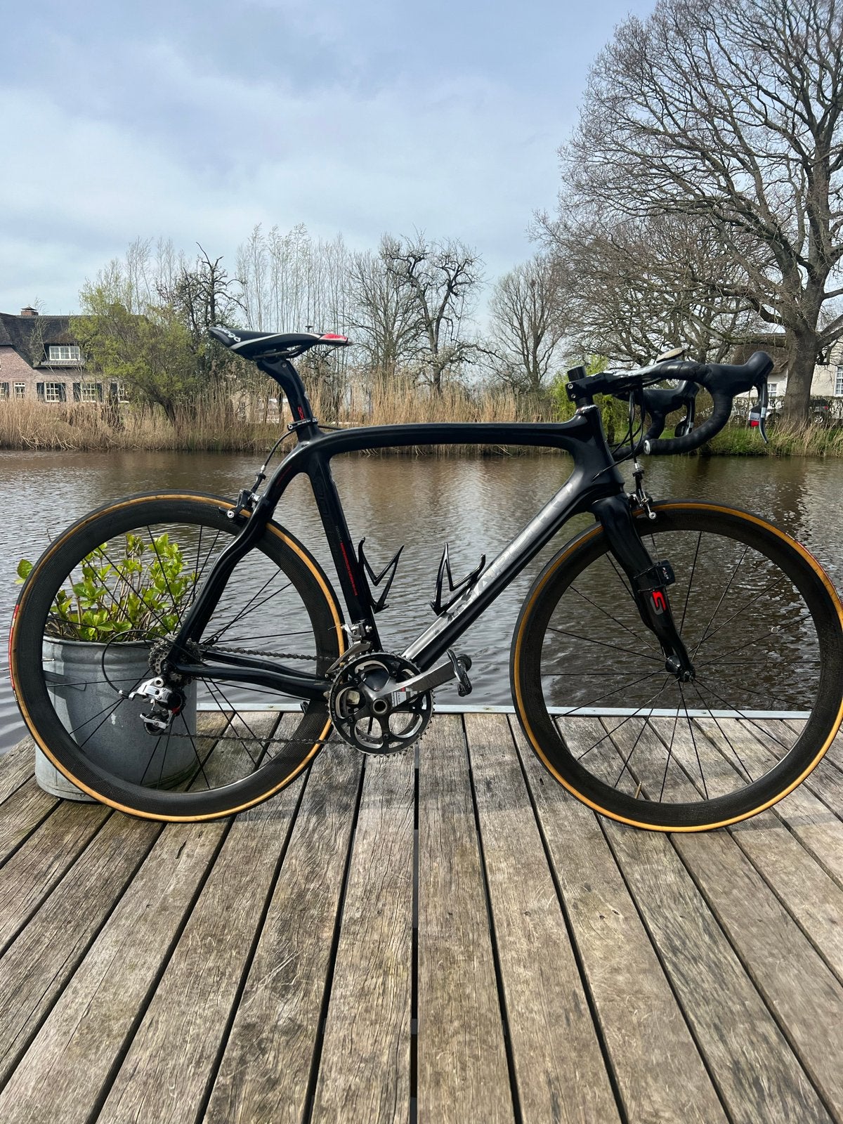 Pinarello Dogma maat 55, 28 inch, Gebruikt, Carbon, 15 tot 20 versnellingen