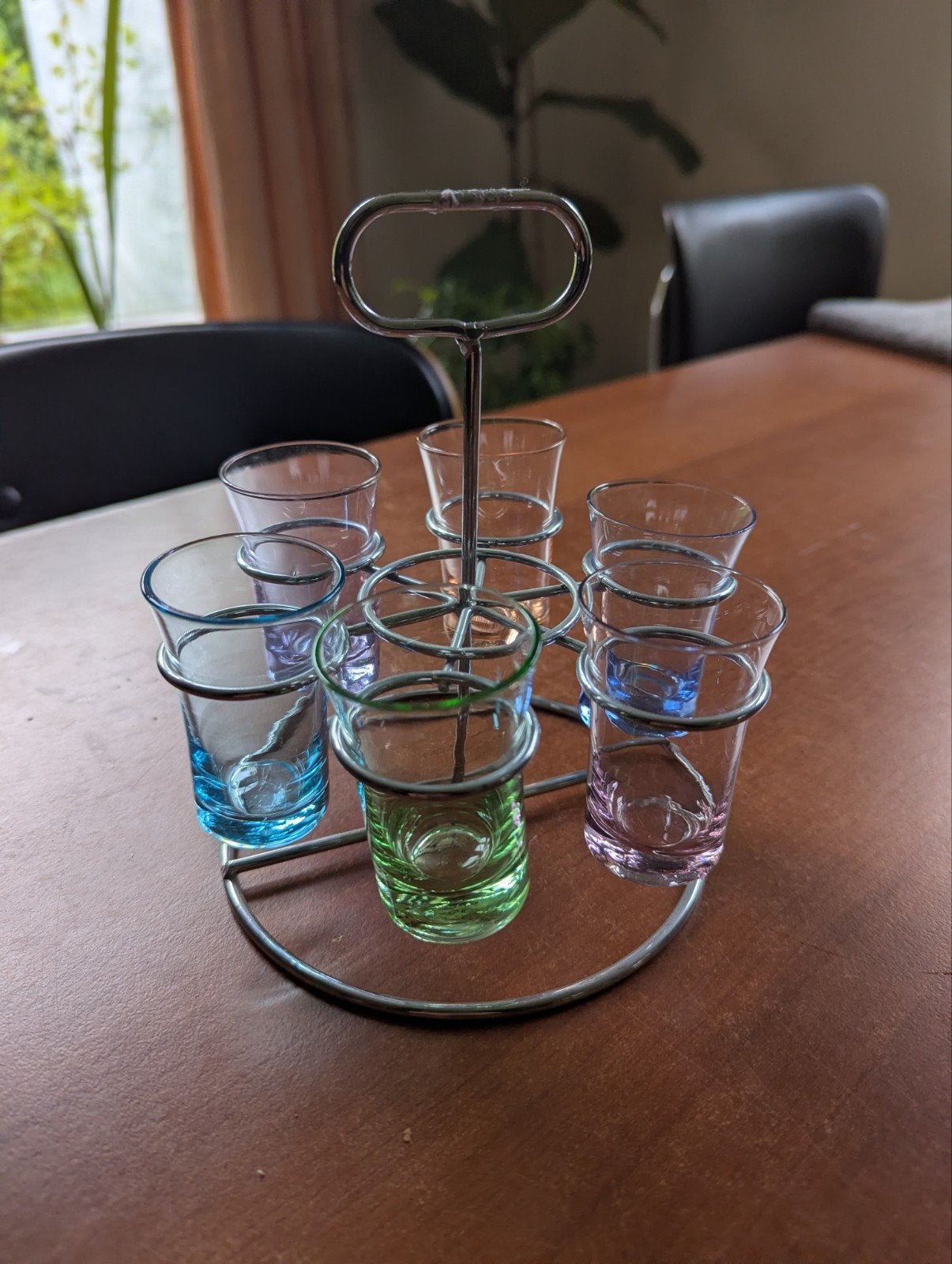 Vintage gekleurde borrelglazen set, Verzamelen, Glas en Borrelglaasjes, Ophalen of Verzenden, Zo goed als nieuw, Borrel- of Shotglas