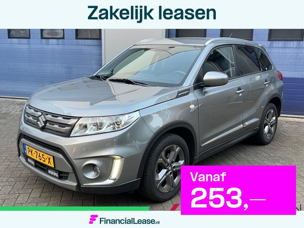 Suzuki Vitara 1.6 Automaat l Trekhaak l Navi l Carplay l, Stof, Gebruikt, 4 cilinders, 400 kg