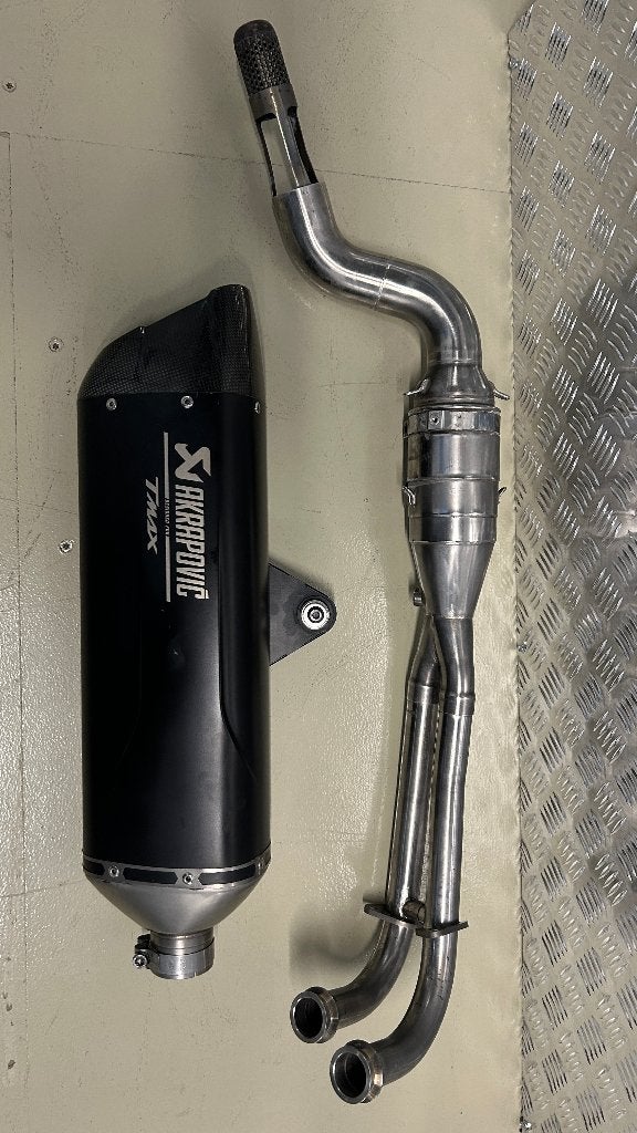 Yamaha TMAX 560 Akrapovic uitlaat systeem, Ophalen of Verzenden, Gebruikt