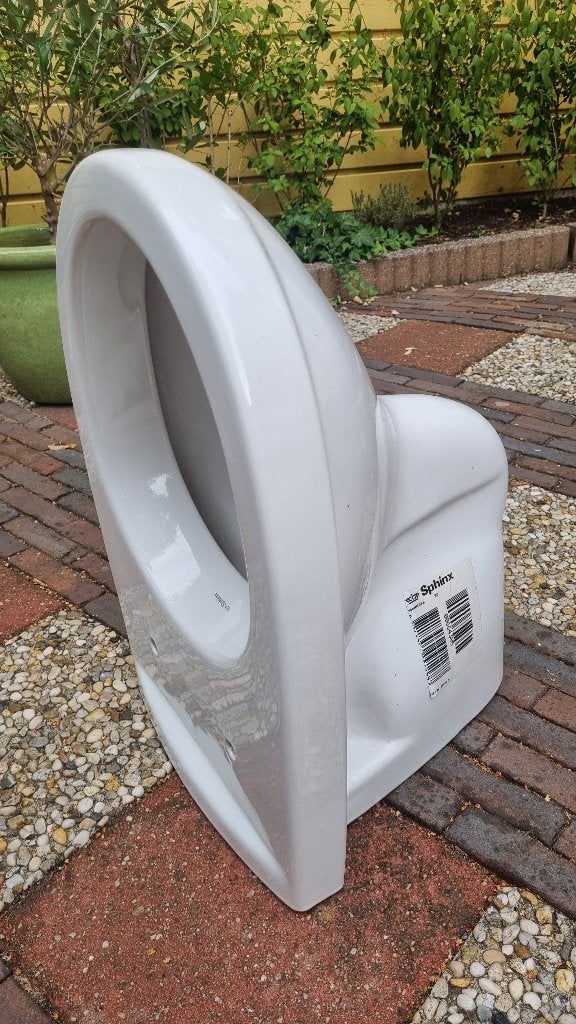 Gloednieuwe toiletpot + toiletbril + bedieningspaneel closet, Doe-het-zelf en Verbouw, Ophalen, Nieuw, Toilet