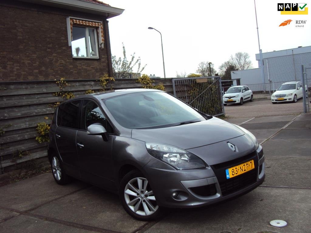 Renault Scénic 1.4 TCE Celsium, Voorwielaandrijving, Euro 5, Stof, Gebruikt