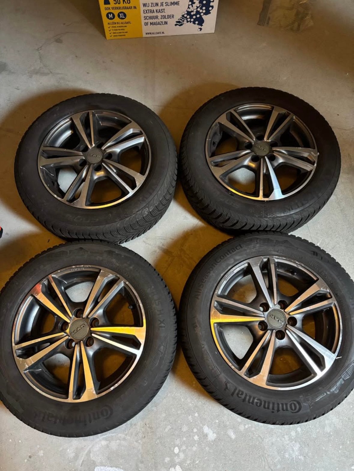 Banden & Velgen, Auto-onderdelen, Banden en Velgen, Ophalen, 15 inch, Banden en Velgen, 185 mm