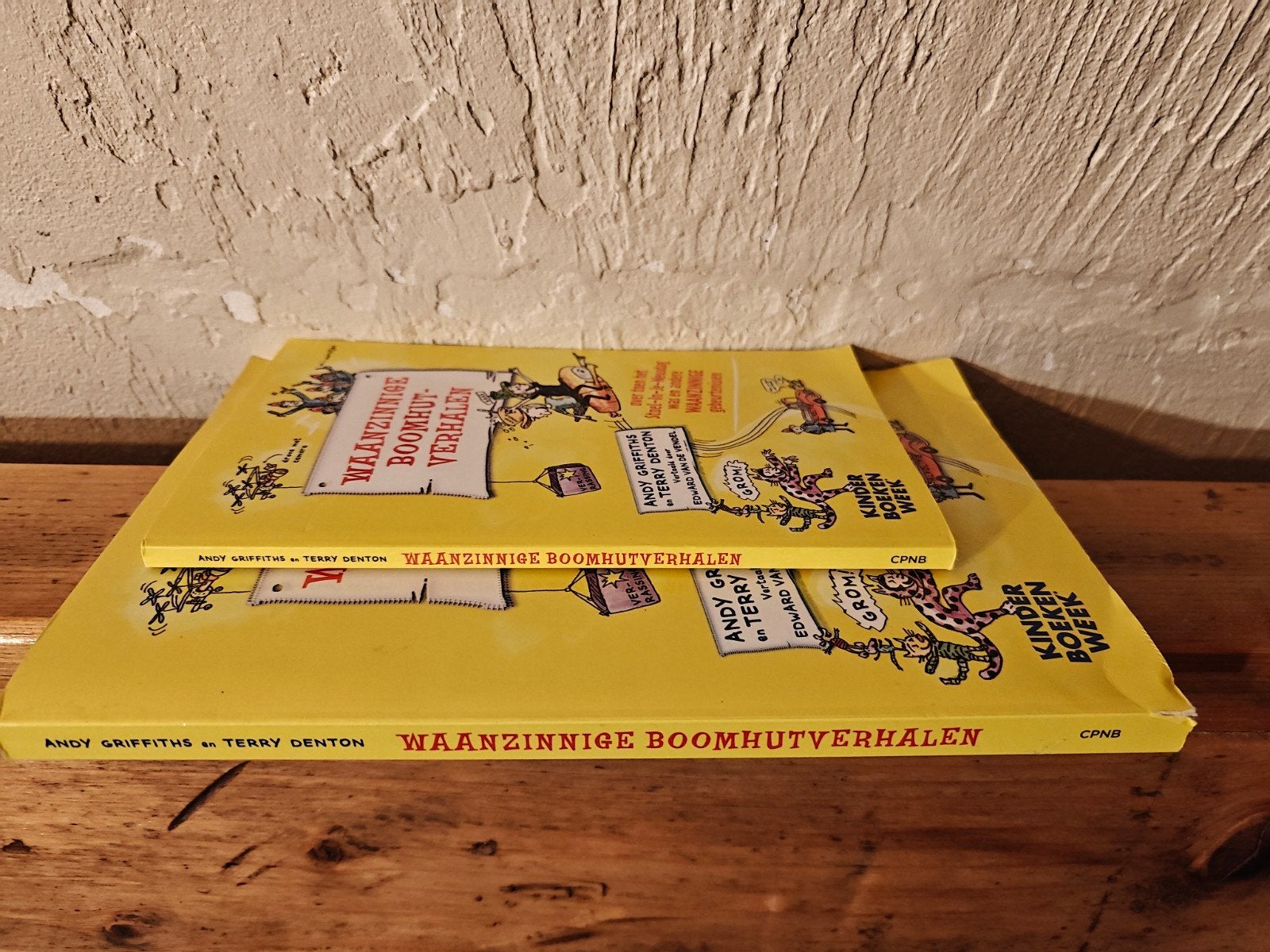 2 X Waanzinnige boomhut verhalen., Boeken, Ophalen of Verzenden, Zo goed als nieuw, Fictie algemeen