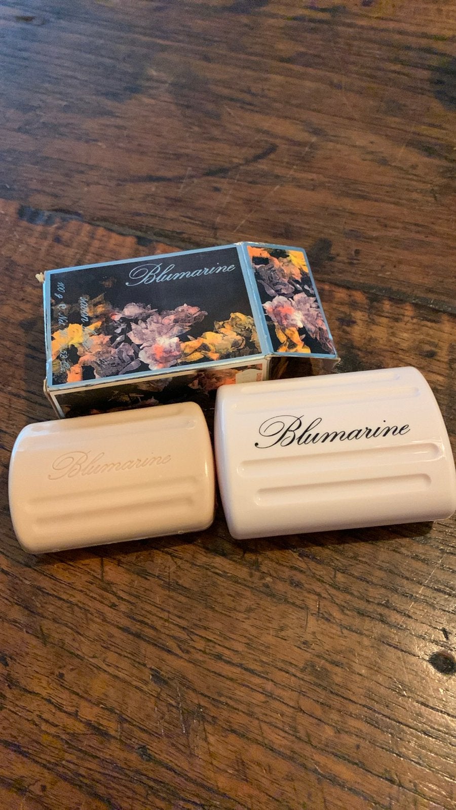 Blumarine Zeep - Nieuw in Doos, Sieraden, Tassen en Uiterlijk, Ophalen of Verzenden, Nieuw, Bad & Douche