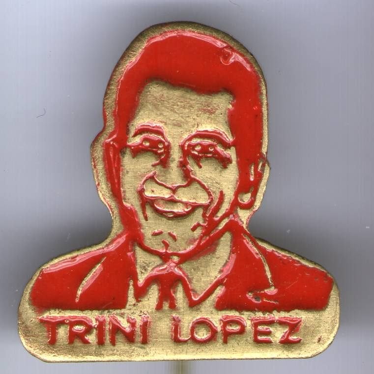 Trini Lopez rood op koper zanger speldjes( S_106), Verzamelen, Verzenden, Nieuw, Figuurtje, Speldje of Pin