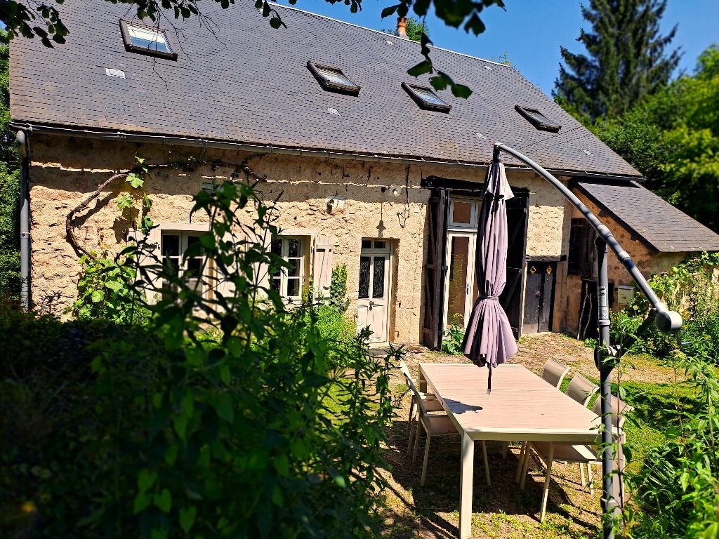 NAZOMEREN IN DE MORVAN  HEERLIJK VAKANTIEHUIS  - 6 PERSONEN, Bemiddelingsbureau, In bergen of heuvels, Bourgogne, Landelijk