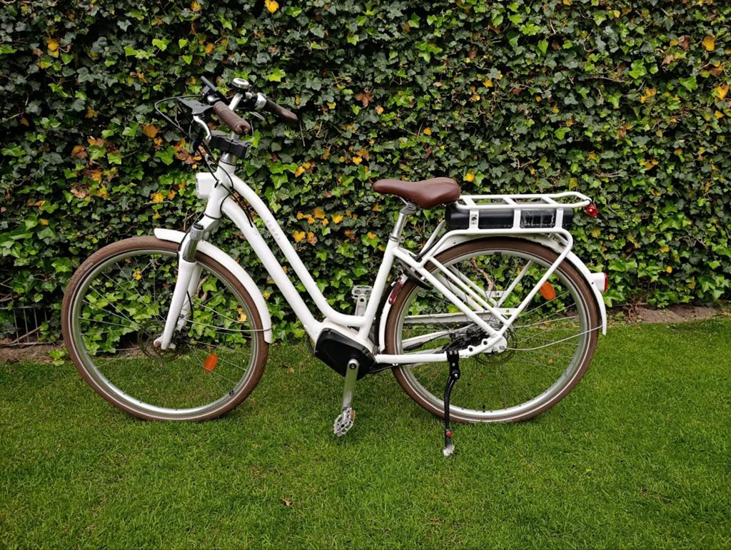 Elops 900E Damesfiets wit zonder accu, Ophalen, Frame