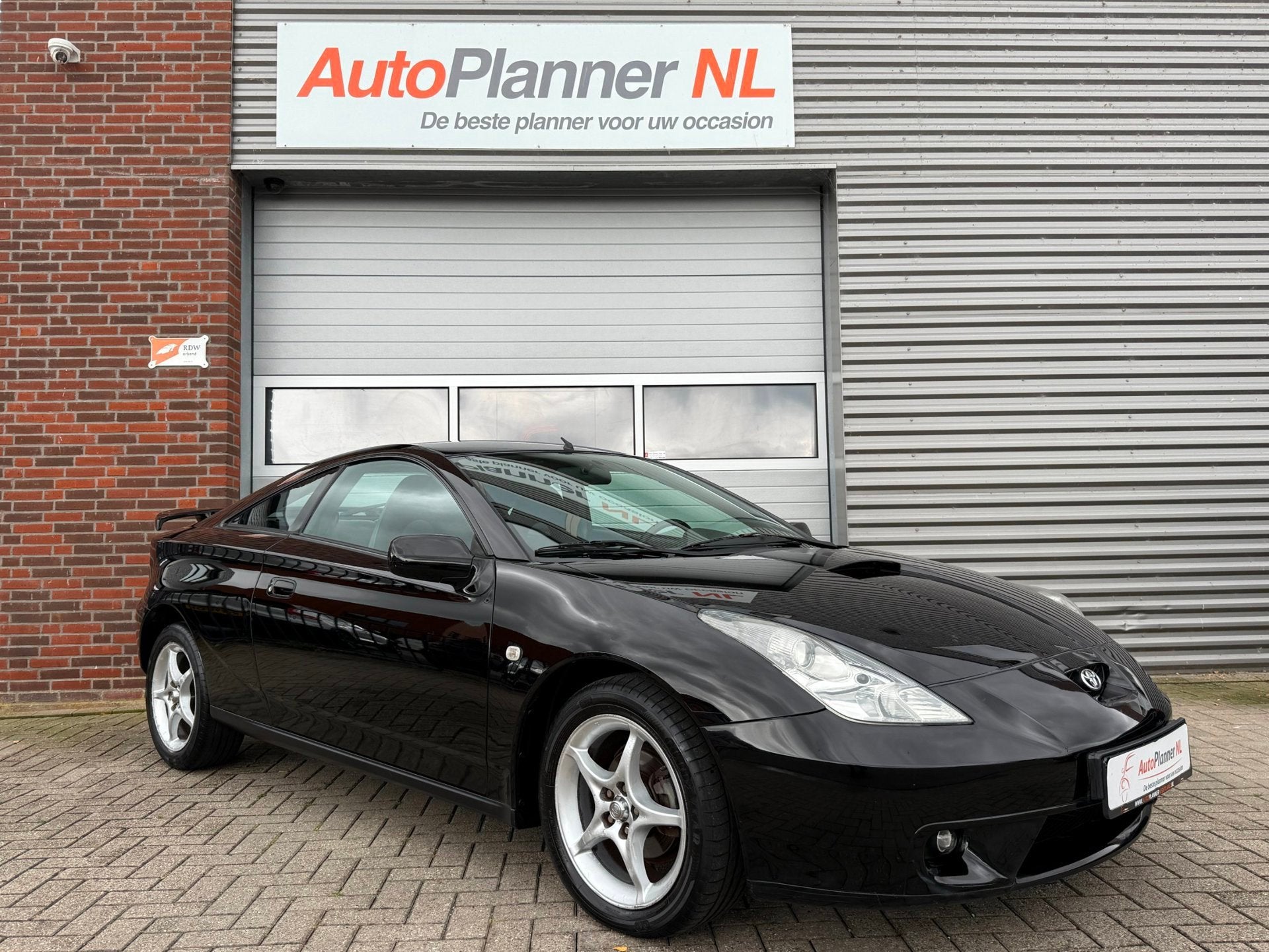 Toyota Celica 1.8 S! Airco! Lage kmstand! Goed Onderhouden!, Auto's, Toyota, Voorwielaandrijving, Gebruikt, Zwart, 4 stoelen