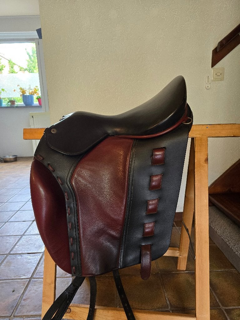 Wow empathy zadel, Ophalen, L (17.5 inch), Gebruikt, Zachte zit
