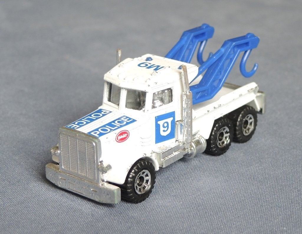 Matchbox nr. MB-61 - Peterbilt Wreck Truck Police, Ophalen of Verzenden, Gebruikt, Overige typen