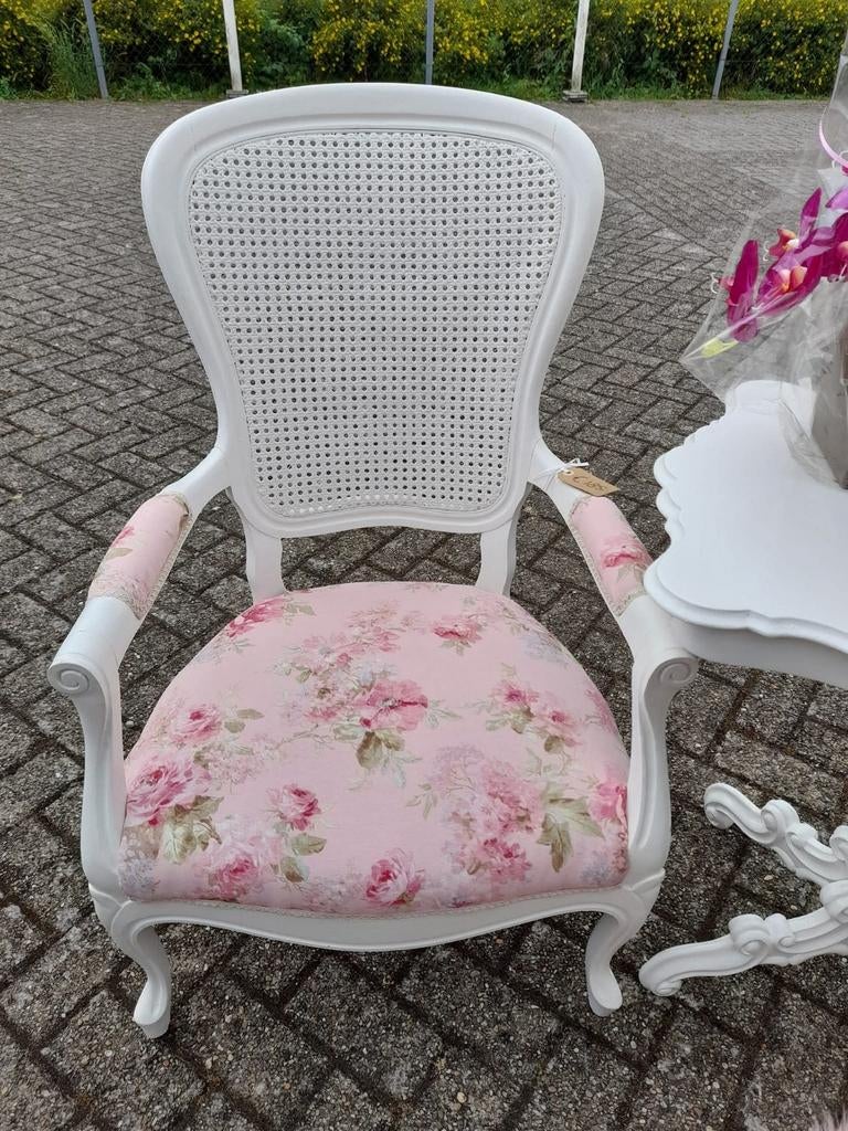 Brocante fauteuil opnieuw gestoffeerd, Huis en Inrichting, Fauteuils, Zo goed als nieuw, 75 tot 100 cm, Ophalen of Verzenden