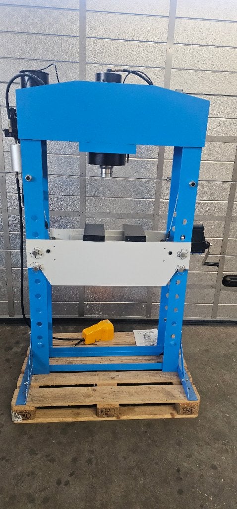 HBM Hydr/ Pneumatische Werkplaatspers - Raamwerkpers 75 to, Ophalen, Nieuw