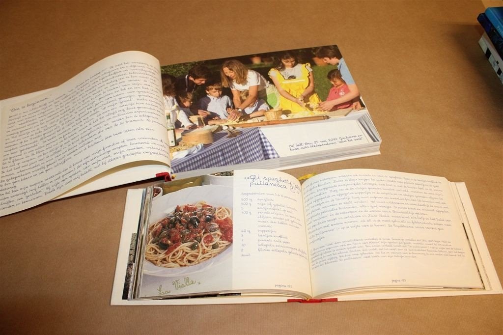 Le Ricette di Giuliana — 2 Italiaanse Kookboeken, Toscane, Ophalen of Verzenden, Gelezen, Italië