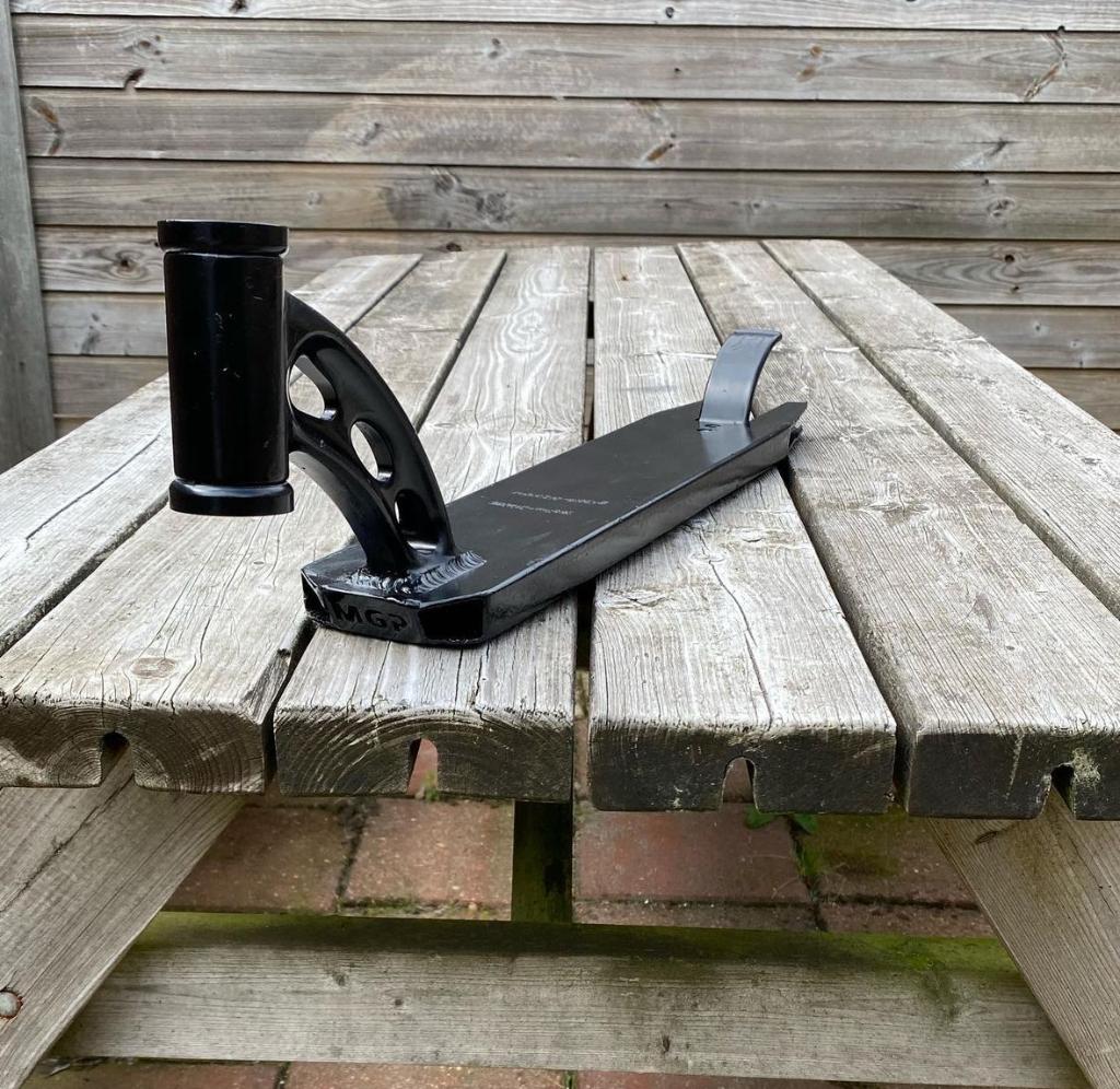 Mooi professioneel MGP stunstep deck, Ophalen of Verzenden, Zo goed als nieuw