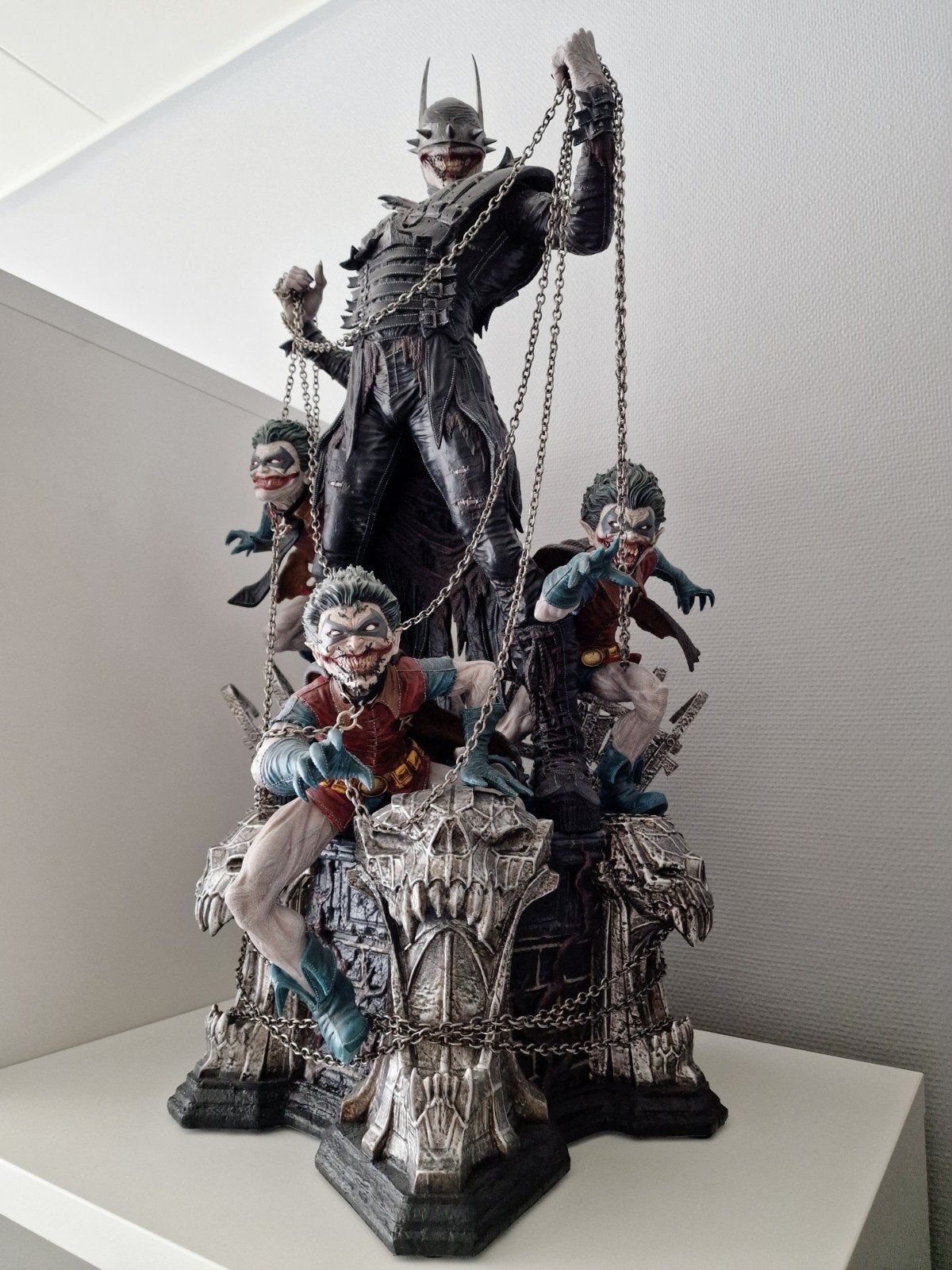 Prime 1 Studio Batman who Laughs statue beeld, Verzamelen, Ophalen, Zo goed als nieuw