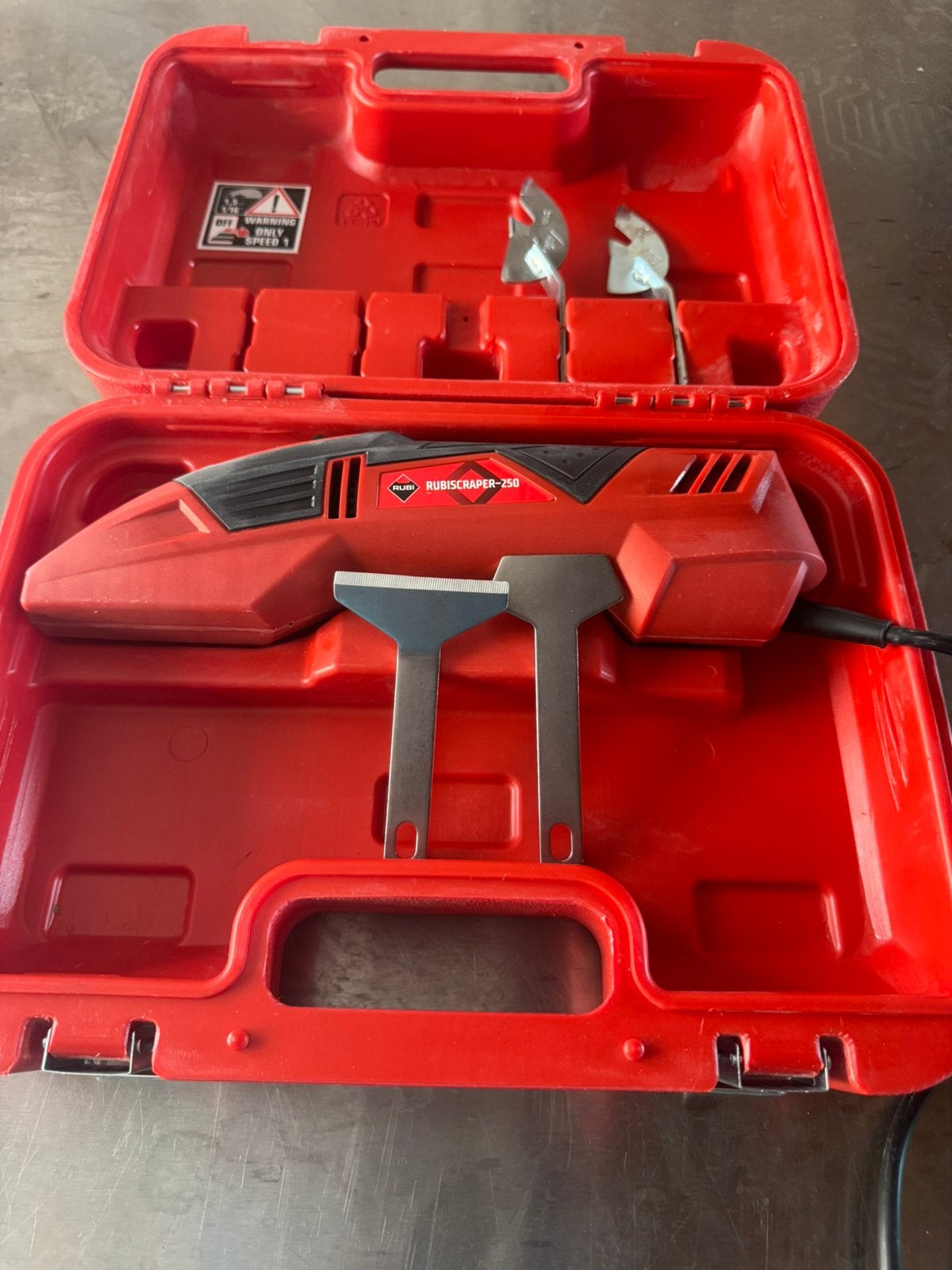 Rubi Scraper 250 Elektrische voegenkrabber nieuwstaat, Ophalen of Verzenden, Zo goed als nieuw