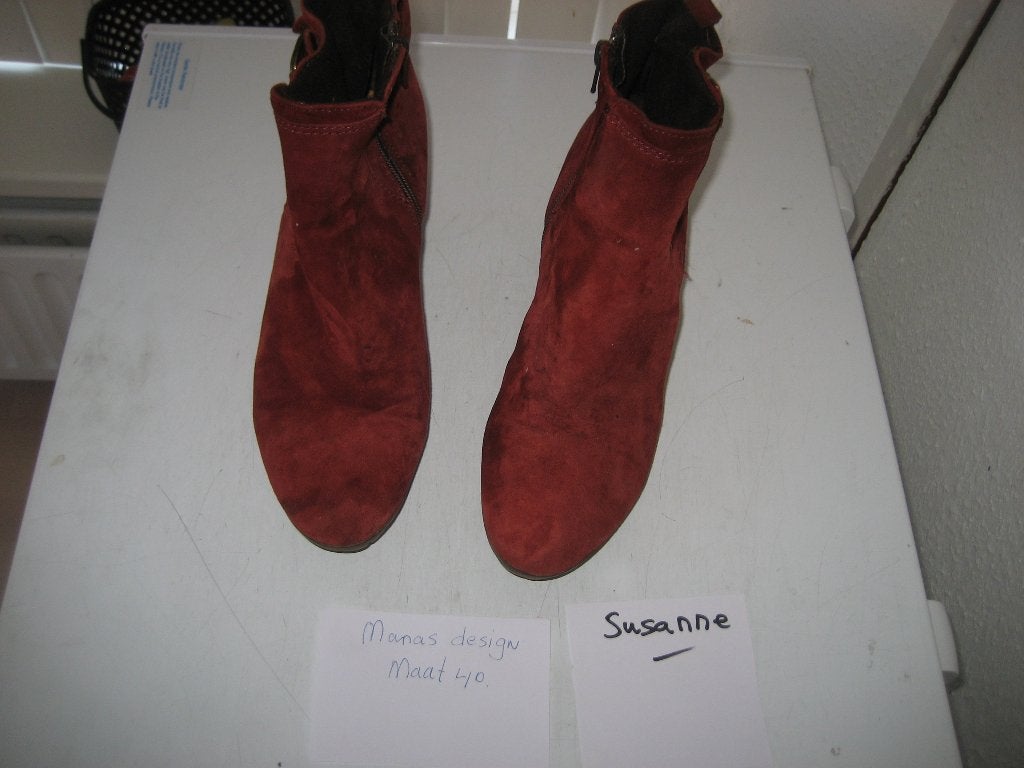 gedragen laarsjes, Lage of Enkellaarzen, Ophalen of Verzenden, Gedragen, Rood