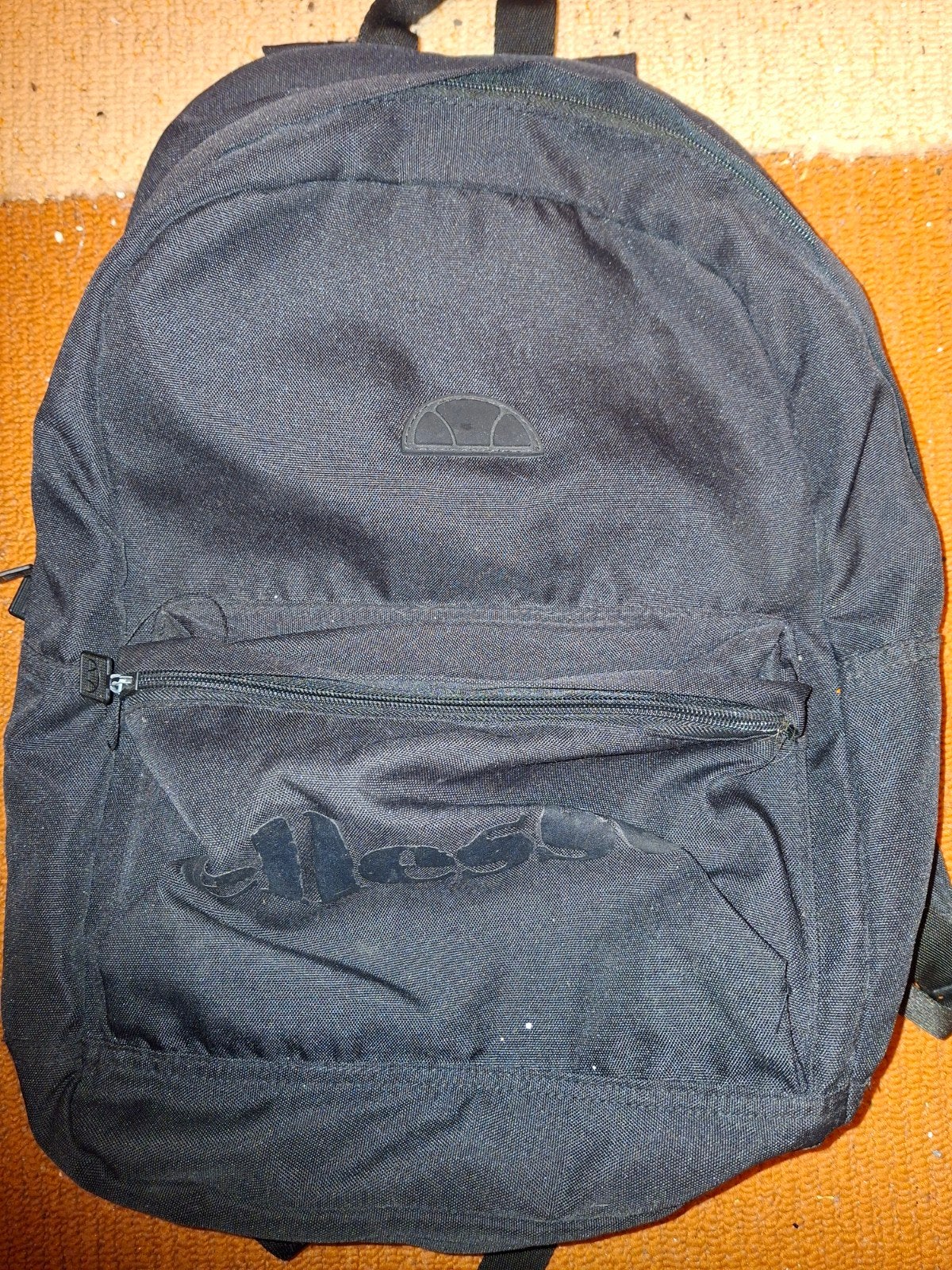 Ellesse Rugzak Zwart - Gebruikt, Gebruikt, 25 tot 40 cm, Ophalen of Verzenden, Overige merken
