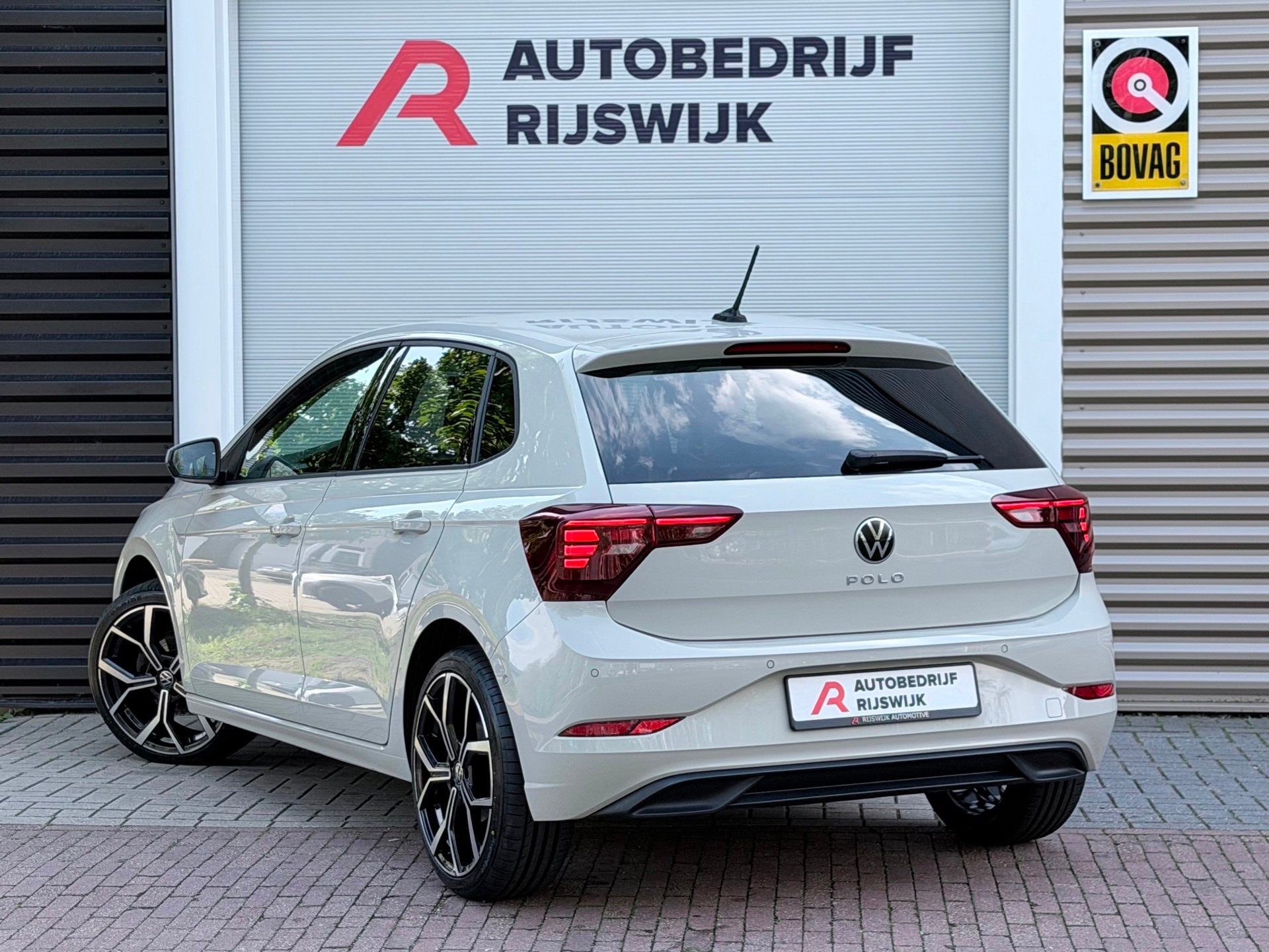 Volkswagen Polo 1.0 TSI Life Camera/AppleCar/Blindspot, Auto's, Stof, Gebruikt, 95 pk, 1096 kg
