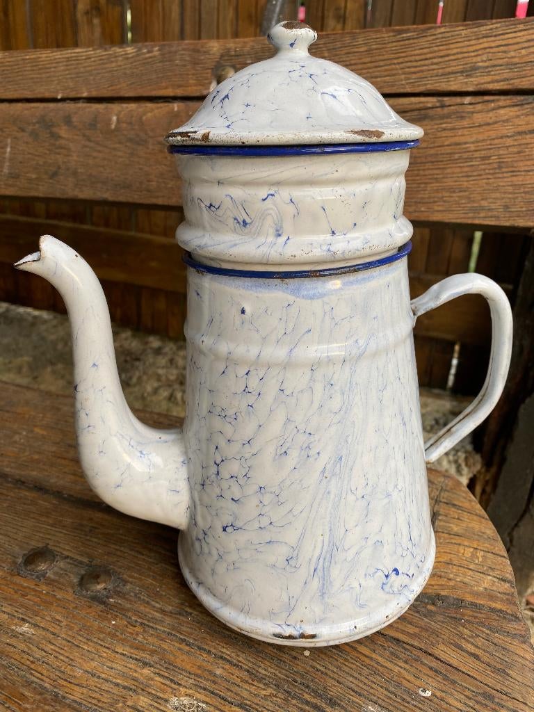 Brocante, emaille koffiekan met filter - blauw/wit gewolkt, Ophalen of Verzenden